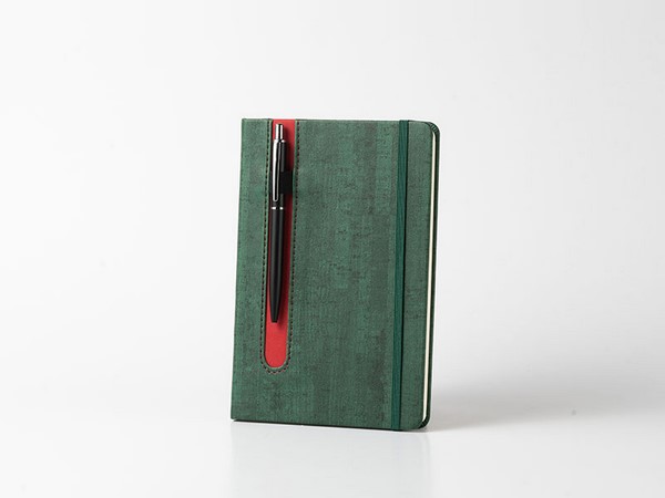 Moleskine notebook, 80 lined pages, contrasting color elastic pen loop